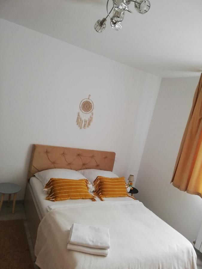 Apartament Raluca Topliţa Exteriér fotografie